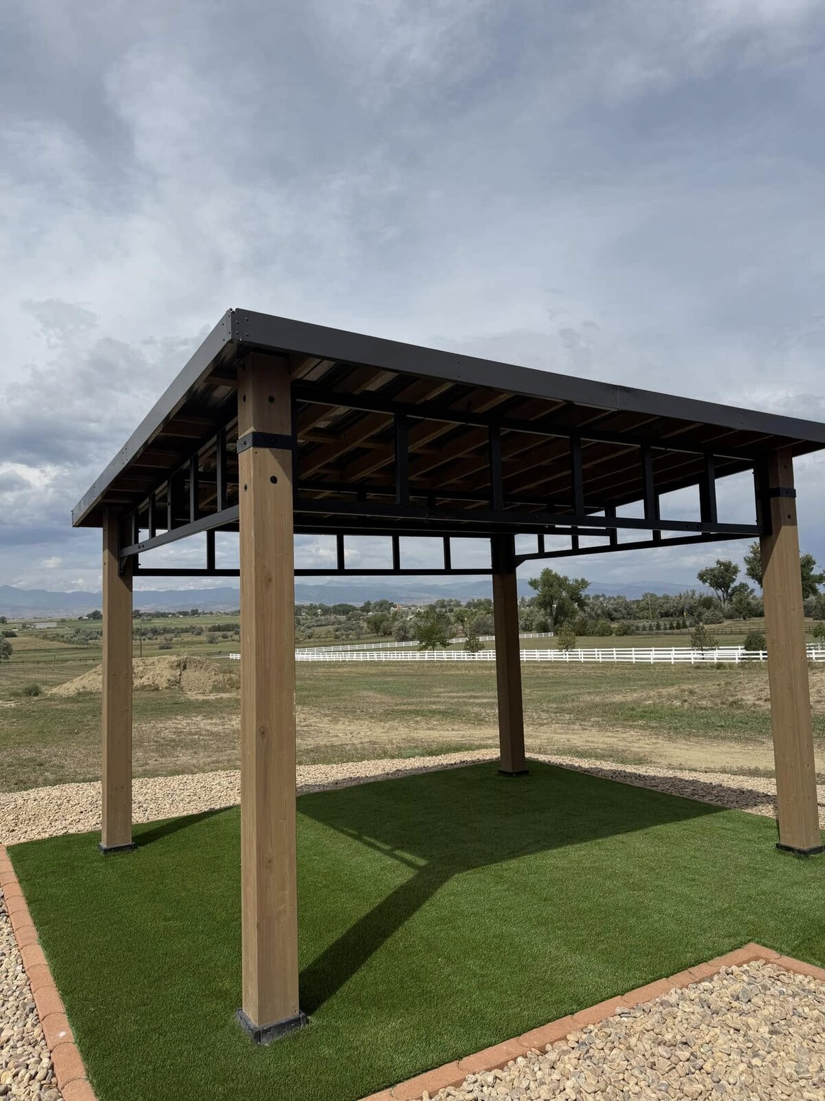 Pergola with artificial turf