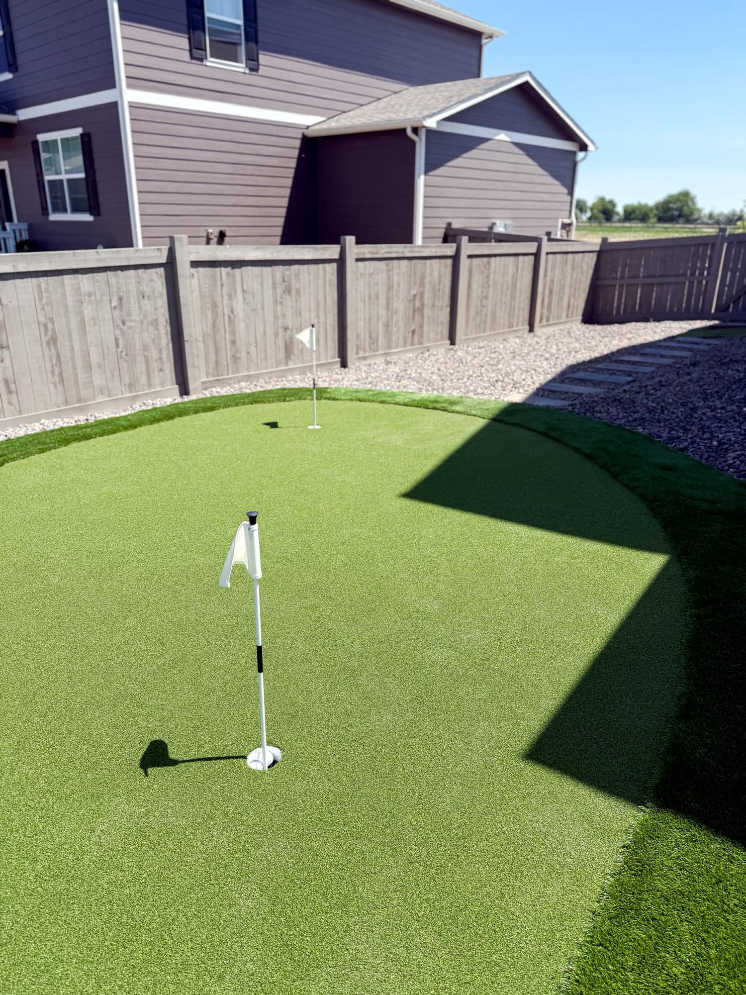 Custom backyard putting green